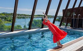 The Winery Hotel
